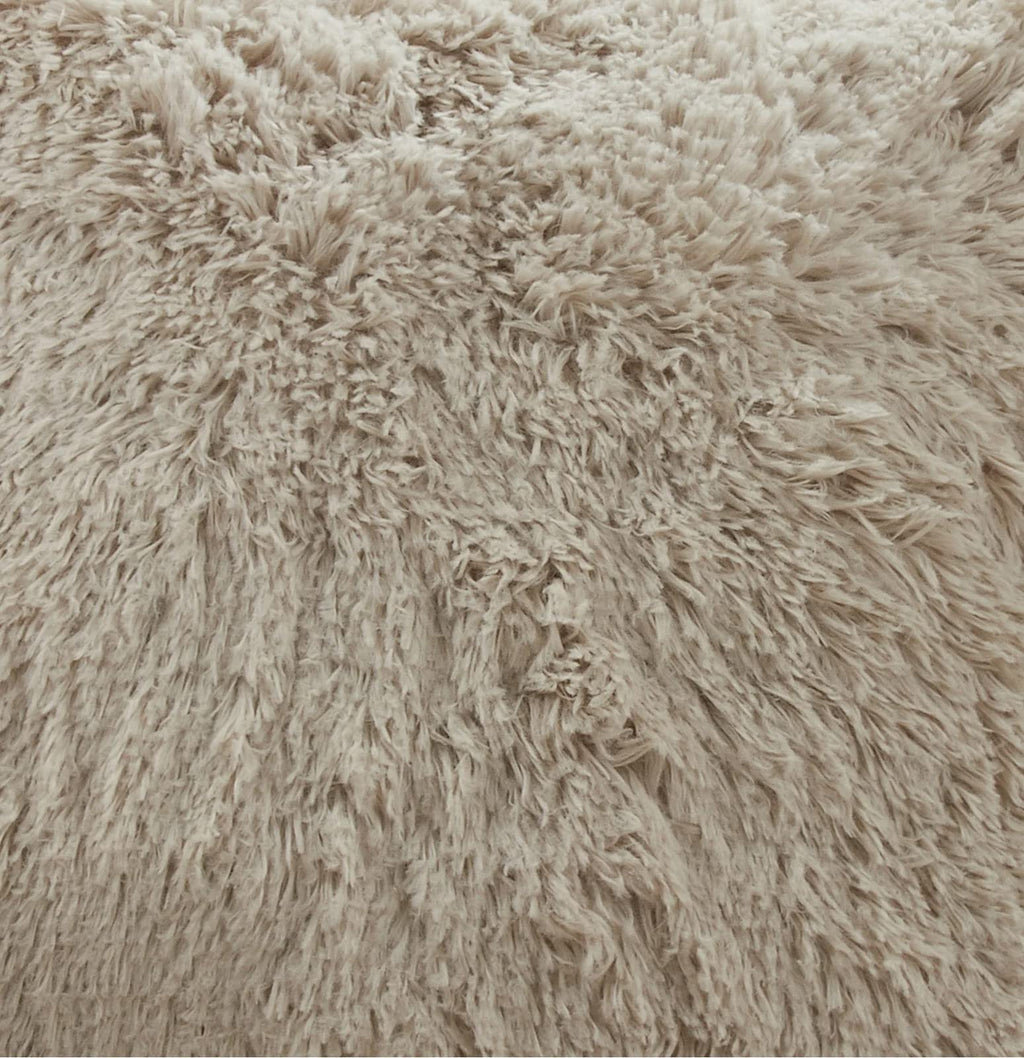 Fennco Styles Classic Faux Fur Decorative Throw Pillow Cover 18 x 18 Inch - Ivory Plush Cushion Case for Home, Couch, Living Room, Office and Holiday Décor