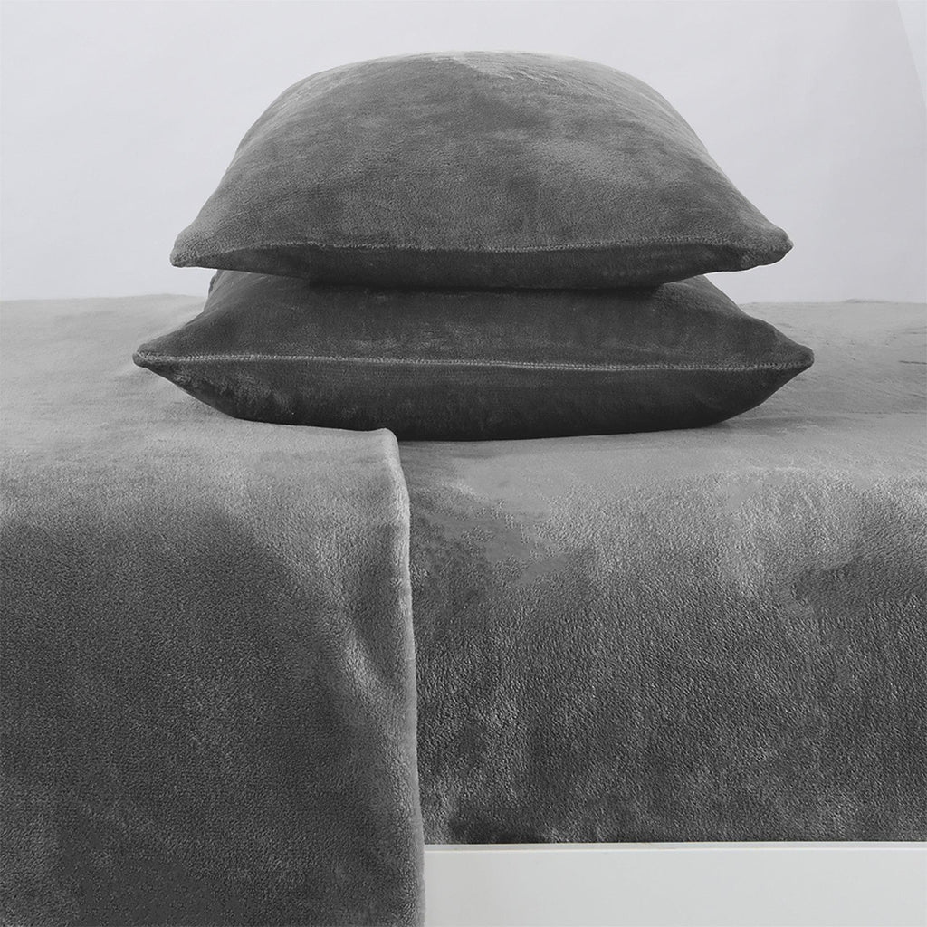 Solid Plush Sheet - Velvet Luxe Collection full set displayed